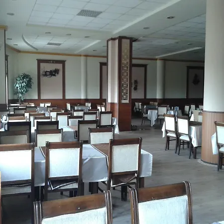 Grand Akmer Hotel 3*